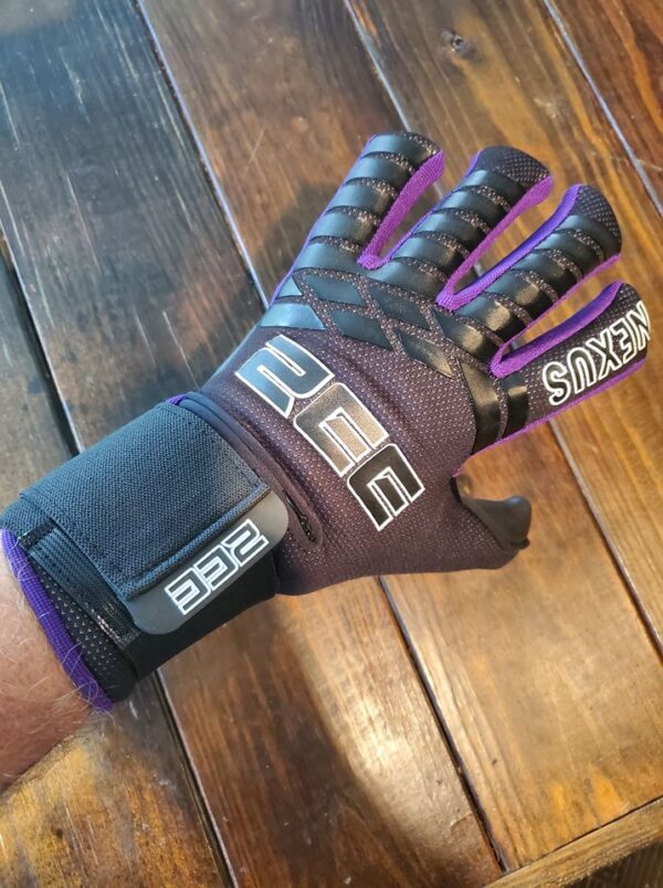 Nexus Goalkeeper Gloves