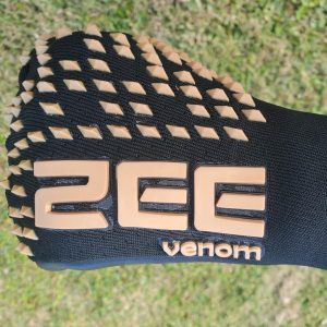 ZEE Venom Black and Gold Professional Goalkeeper Gloves 2